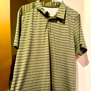 Men’s Oakley Polo Like NEW Size L